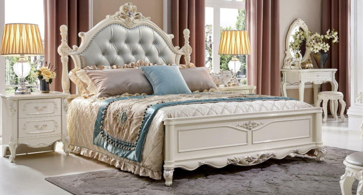 Klassiek Designer-Chesterfield-bed in wit Rococo-barokstijl.