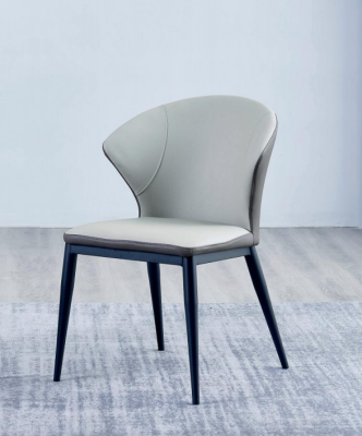 Witte gestoffeerde designer stoelen, textiel, eetkamerstoelen, hoogwaardige houten stoelen.