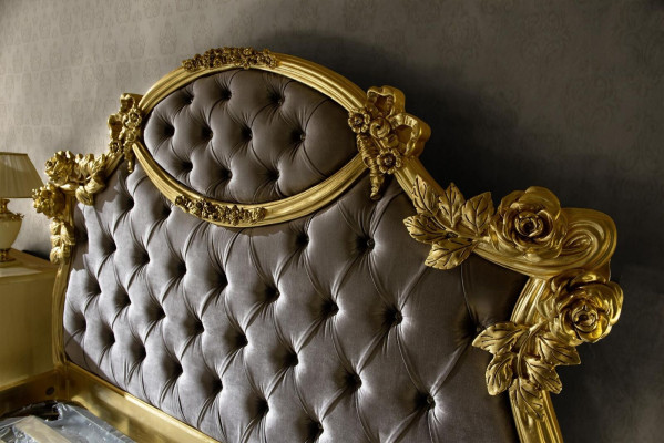 Klassiek bed Luxe bedden Chesterfield slaapkamer hotel barok meubilair Nieuw